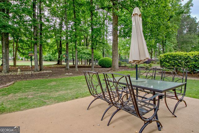 333 Kensington Drive, Peachtree City, GA 30269