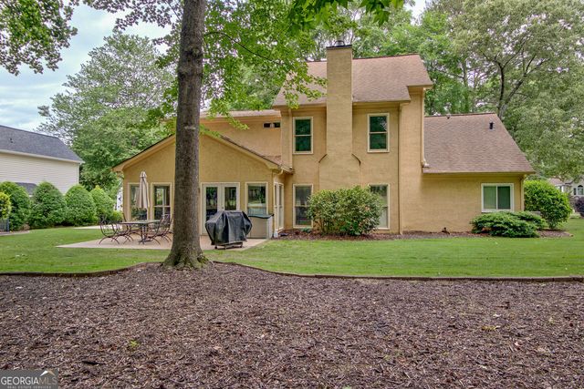 333 Kensington Drive, Peachtree City, GA 30269