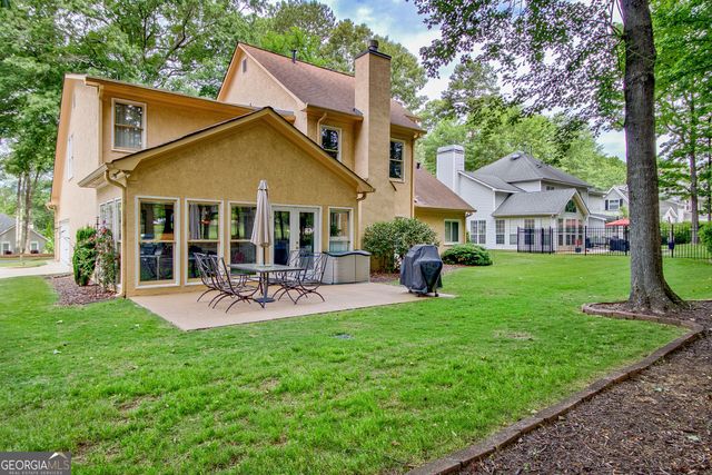 333 Kensington Drive, Peachtree City, GA 30269