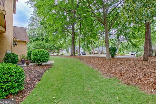 333 Kensington Drive, Peachtree City, GA 30269