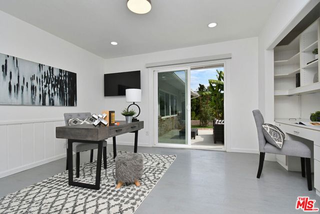 4053 Harclare Lane, Encino, CA 91436