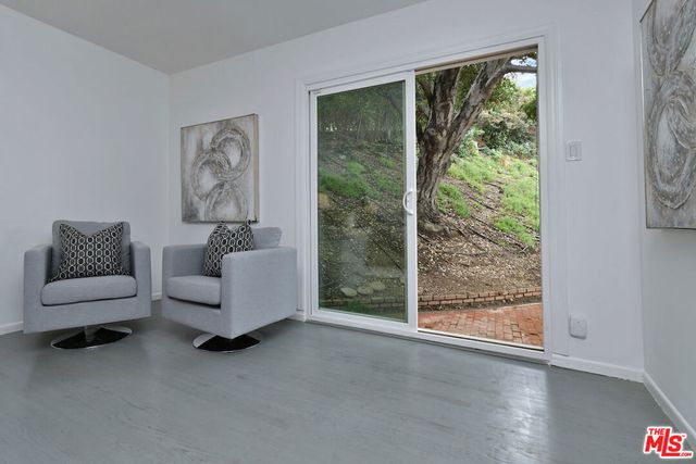 4053 Harclare Lane, Encino, CA 91436