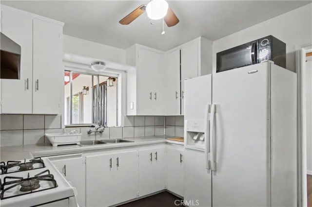 890 Barney, Merced, CA 95340