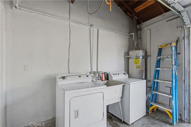 890 Barney, Merced, CA 95340