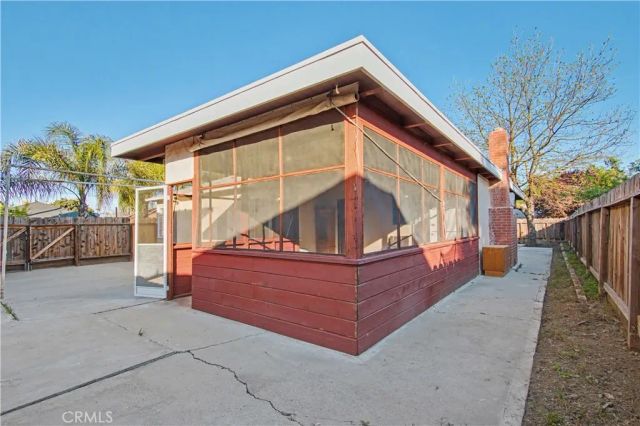 890 Barney, Merced, CA 95340