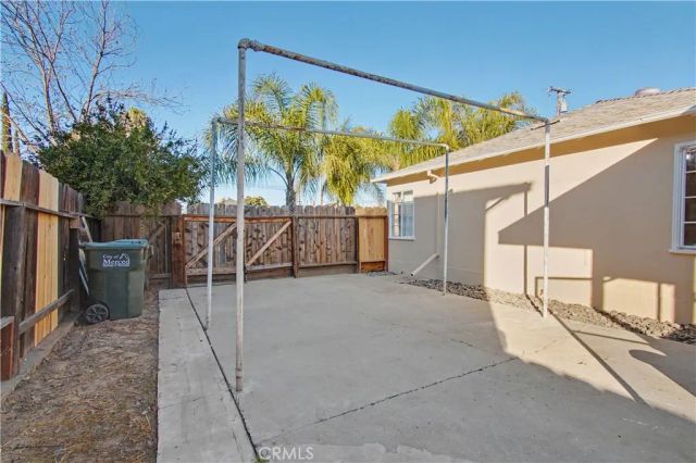 890 Barney, Merced, CA 95340