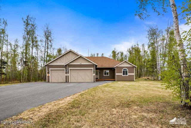 892 W Jones Drive, Wasilla, AK 99654