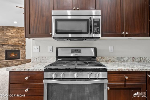 892 W Jones Drive, Wasilla, AK 99654