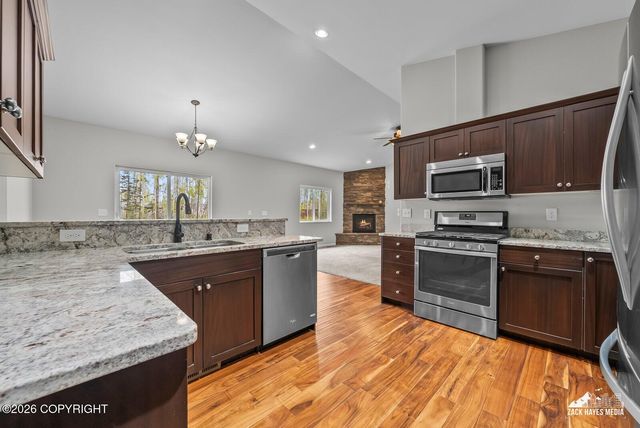 892 W Jones Drive, Wasilla, AK 99654