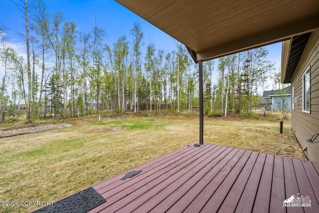 892 W Jones Drive, Wasilla, AK 99654