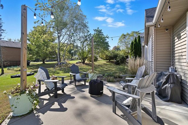 W8183 Bridle PATH, Lake Mills, WI 53551