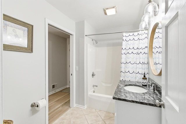 W8183 Bridle PATH, Lake Mills, WI 53551