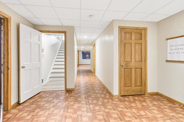 W8183 Bridle PATH, Lake Mills, WI 53551