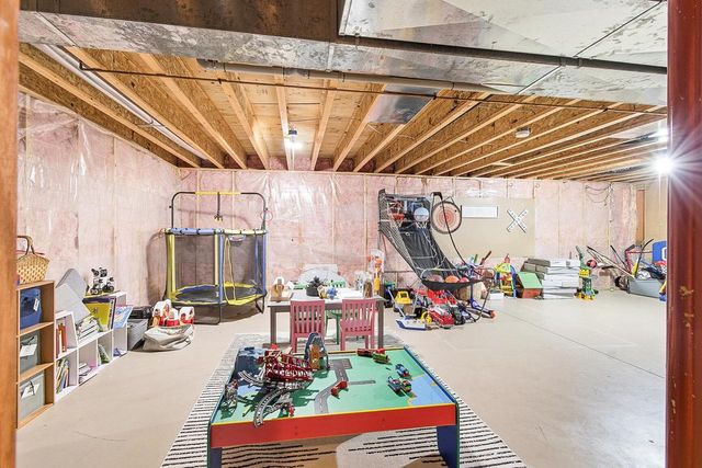 W8183 Bridle PATH, Lake Mills, WI 53551