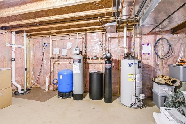 W8183 Bridle PATH, Lake Mills, WI 53551