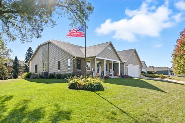 W8183 Bridle PATH, Lake Mills, WI 53551