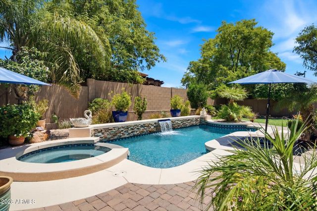 2310 W RED RANGE Way, Phoenix, AZ 85085
