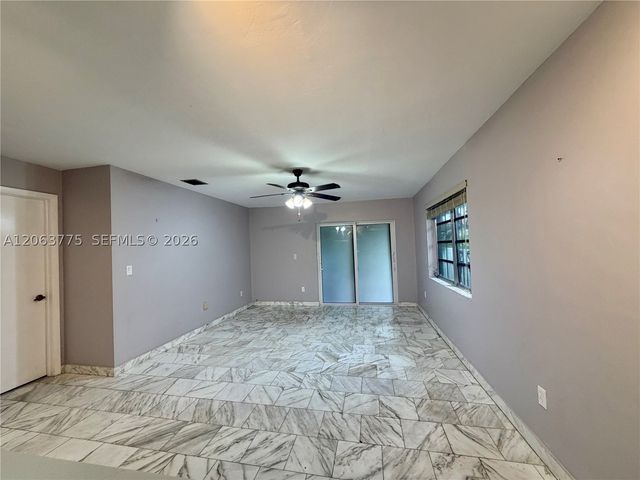 320 NW 61st Ave, Miami, FL 33126