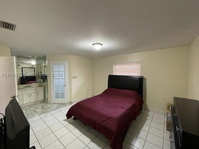 320 NW 61st Ave, Miami, FL 33126