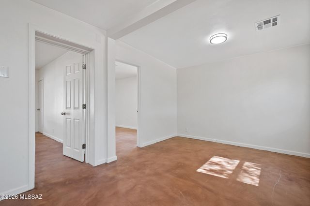1416 S Country Club Road, Tucson, AZ 85713