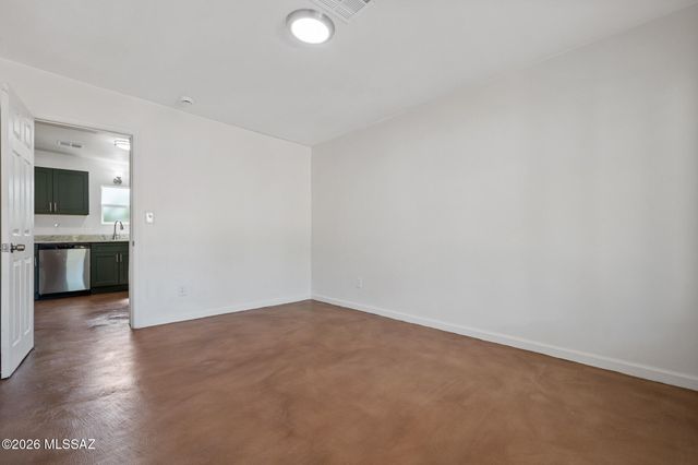 1416 S Country Club Road, Tucson, AZ 85713