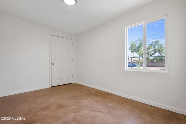 1416 S Country Club Road, Tucson, AZ 85713