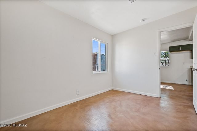 1416 S Country Club Road, Tucson, AZ 85713