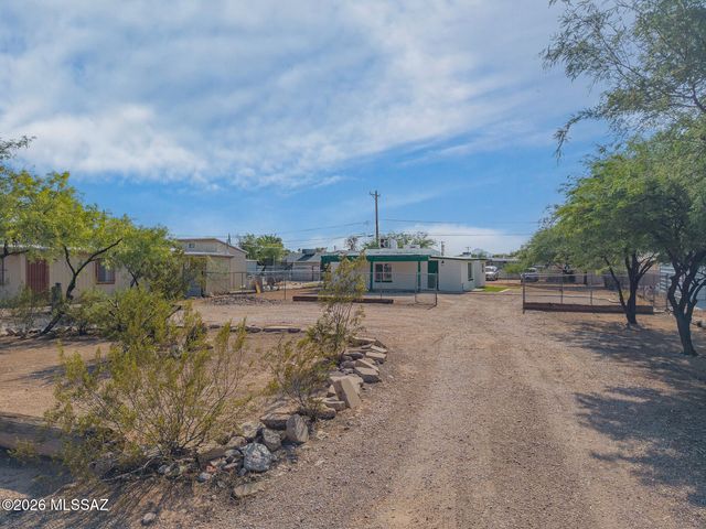1416 S Country Club Road, Tucson, AZ 85713