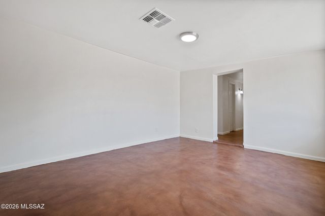 1416 S Country Club Road, Tucson, AZ 85713
