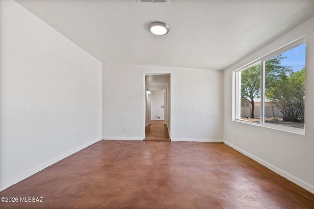 1416 S Country Club Road, Tucson, AZ 85713