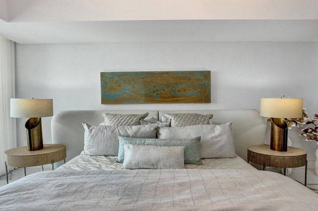 525 N Fort Lauderdale Beach Boulevard 703, Fort Lauderdale, FL 33304