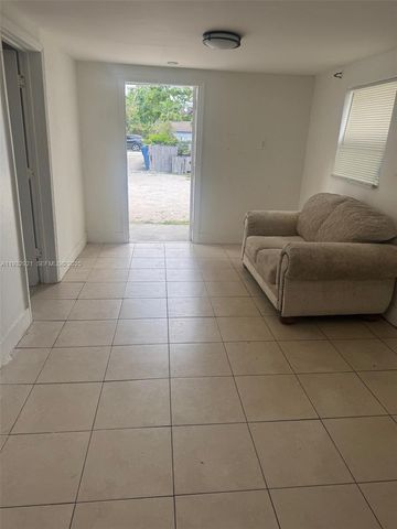 611 S 24th Ave 3, Hollywood, FL 33020