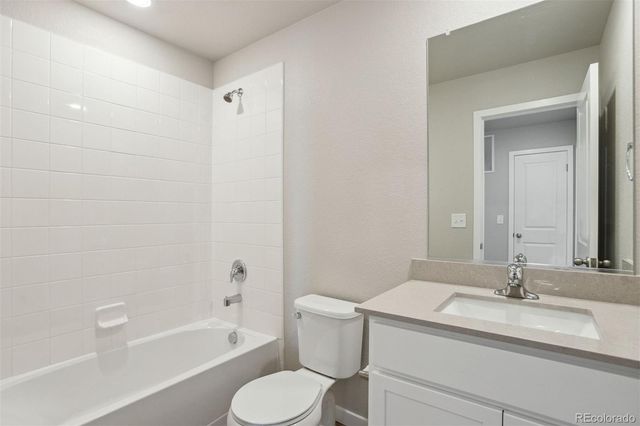 48299 Shetland Drive, Bennett, CO 80102