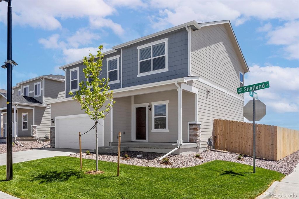 48299 Shetland Drive, Bennett, CO 80102