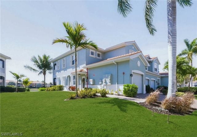 18276 Creekside Preserve LOOP 201, Fort Myers, FL 33908