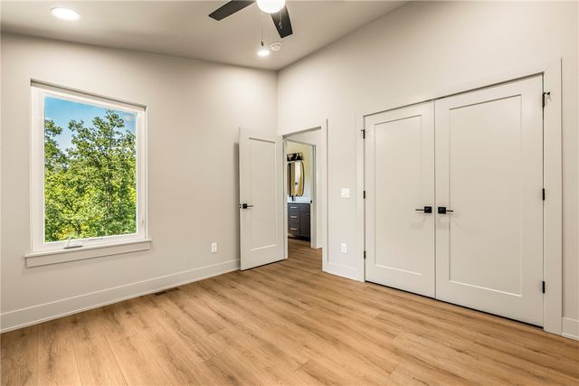 15 Ettrick Lane, Bella Vista, AR 72715