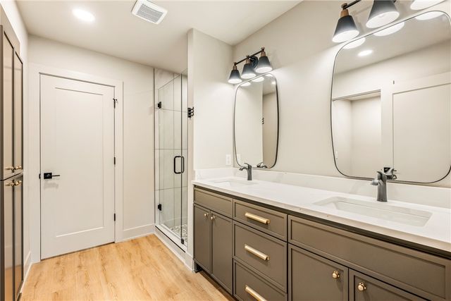 15 Ettrick Lane, Bella Vista, AR 72715
