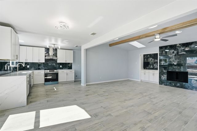 1813 Crockett Street, Garland, TX 75042
