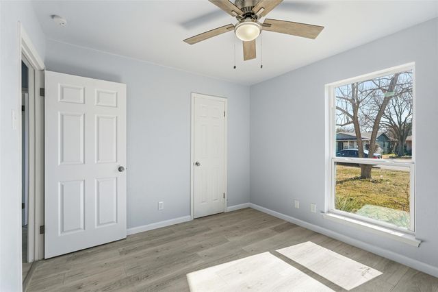 1813 Crockett Street, Garland, TX 75042