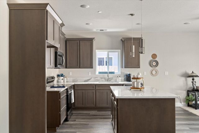 2985 11th St, Biggs, CA 95917