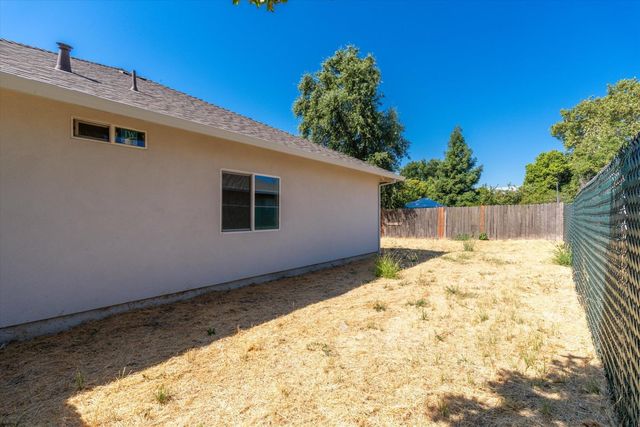 2985 11th St, Biggs, CA 95917