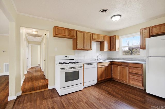 808 Shamrock Drive, North Little Rock, AR 72118