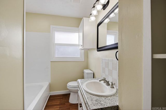 808 Shamrock Drive, North Little Rock, AR 72118