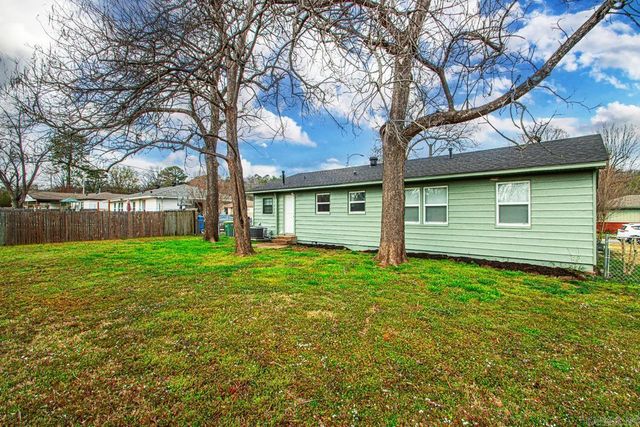 808 Shamrock Drive, North Little Rock, AR 72118