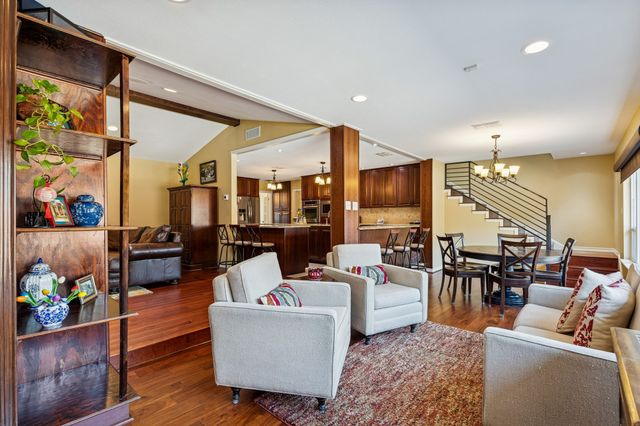 4475 Twin Post Road, Dallas, TX 75244