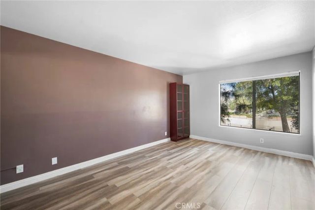 6815 Remmet Avenue 216, Canoga Park, CA 91303