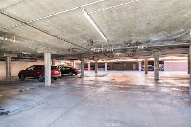 6815 Remmet Avenue 216, Canoga Park, CA 91303