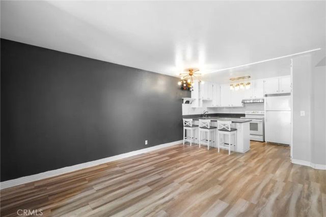 6815 Remmet Avenue 216, Canoga Park, CA 91303