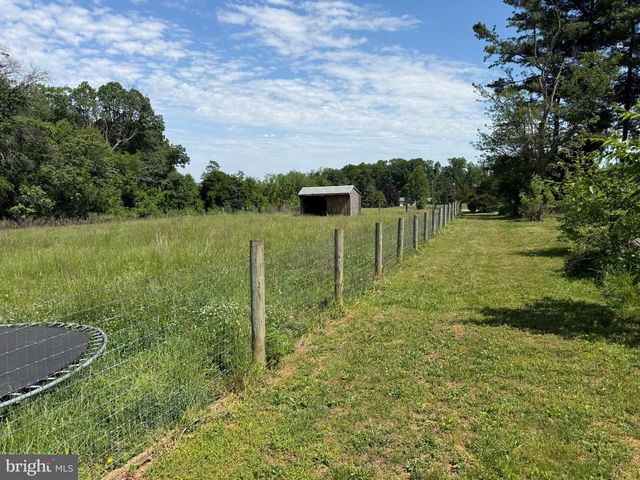 800 TREVANION RD, Union Bridge, MD 21791