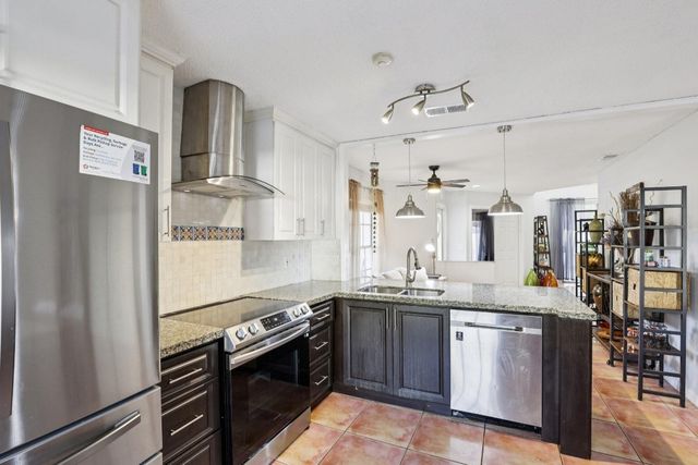 972 Azure Lane, Weston, FL 33326